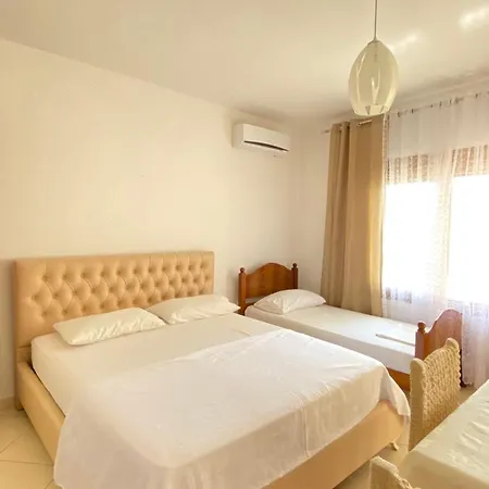 Radhime Apartment *
