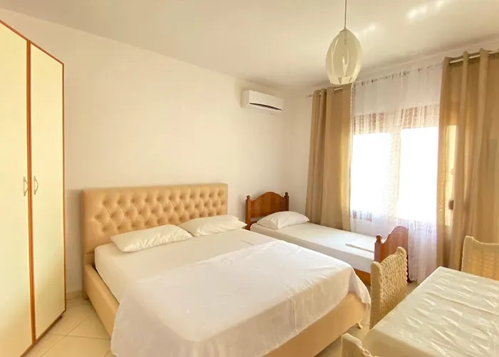 Radhime Apartment *