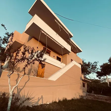 Radhime Vlorë